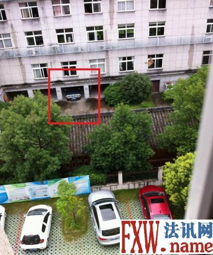 景宁检察院的违建楼堂馆所,发现该车停在车库没有使用